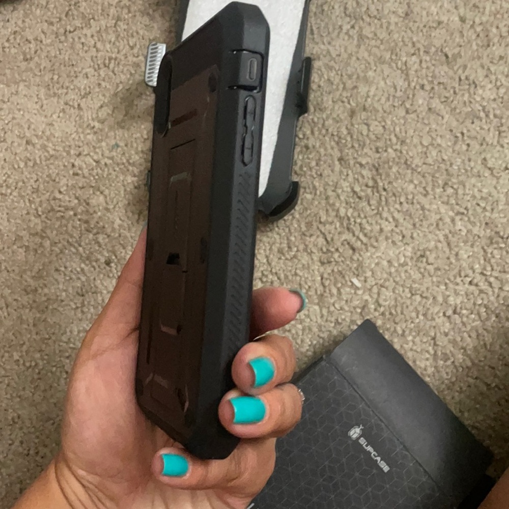 iPhone XR case - Picture 5 of 9